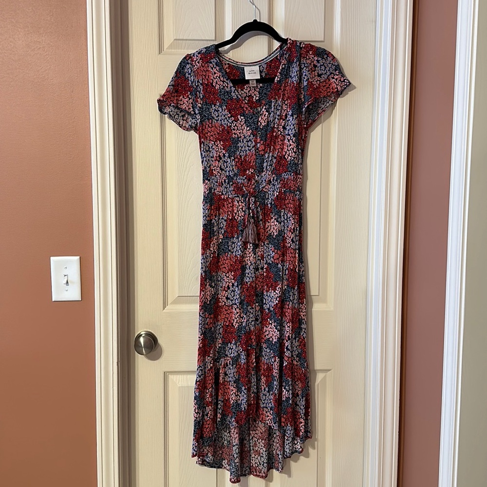 Knox Rose midi length dress extra small.